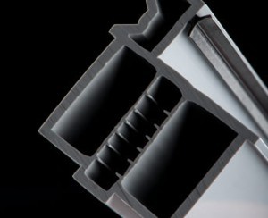 Plastic profile that can be used for many applications
